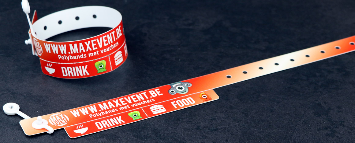 Polybands met vouchers voor een gratis drankje en gratis hapje